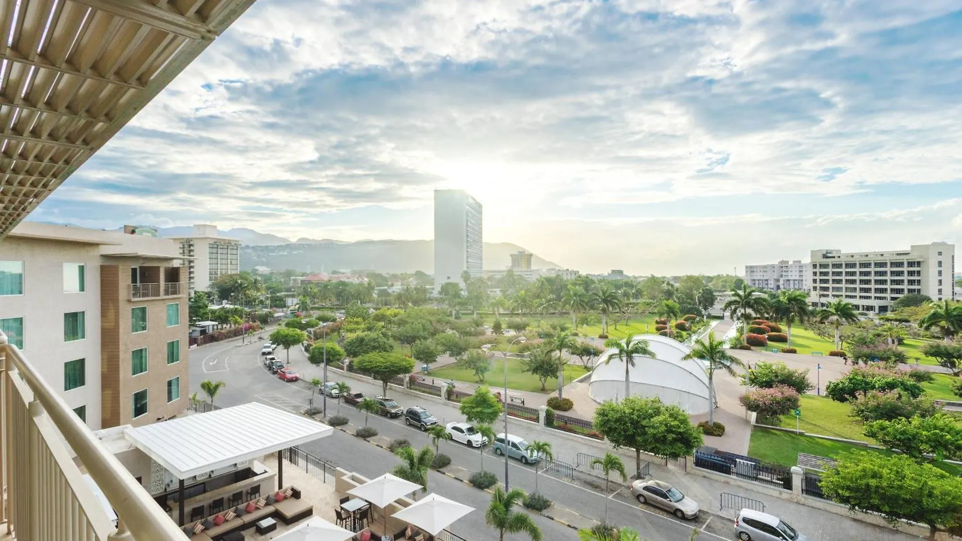 ****  Courtyard By Marriott Kingston, Jamaica Hotel Jamaica