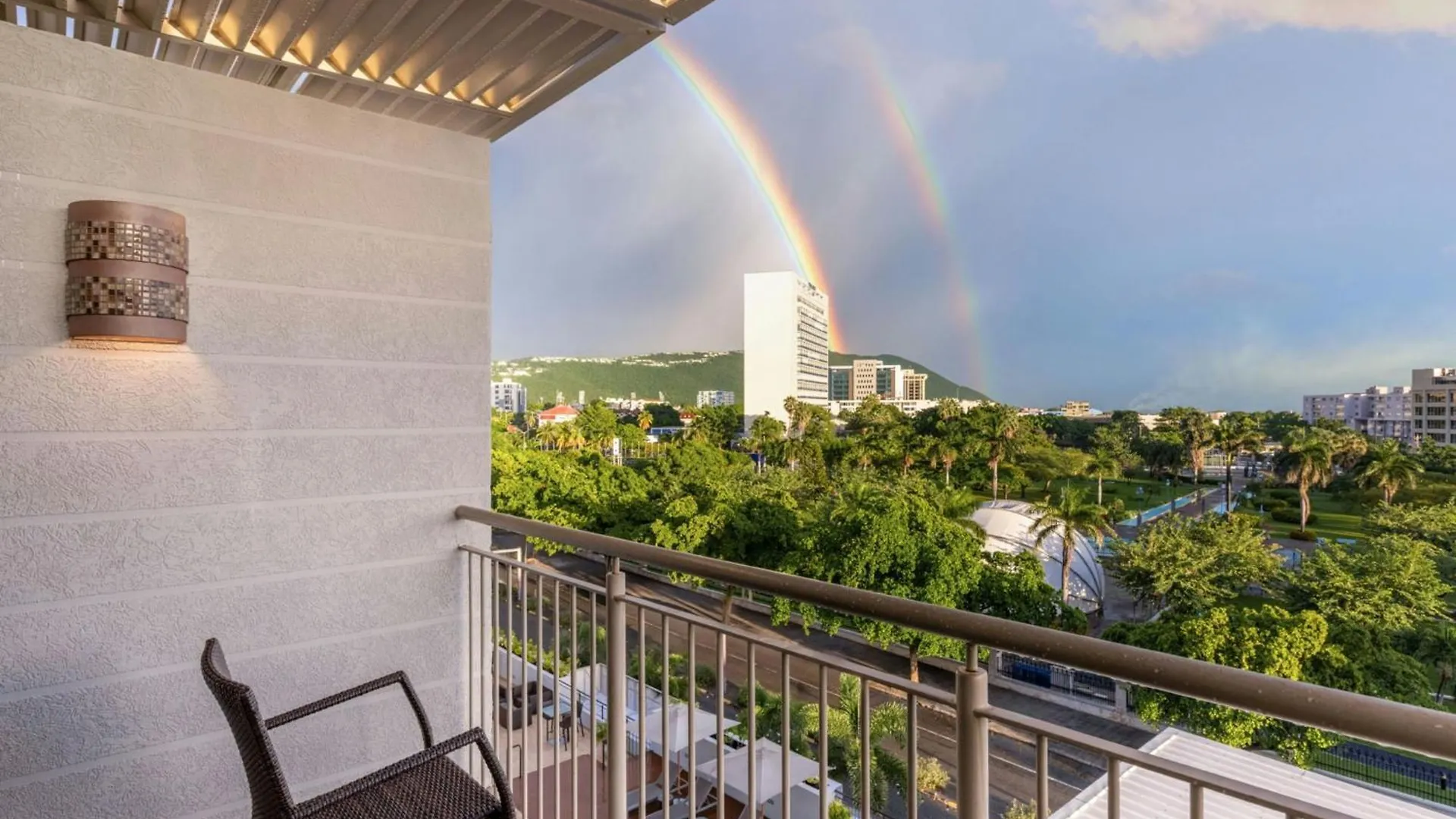 Courtyard By Marriott Kingston, Jamaica Hotel 4*, Kingston