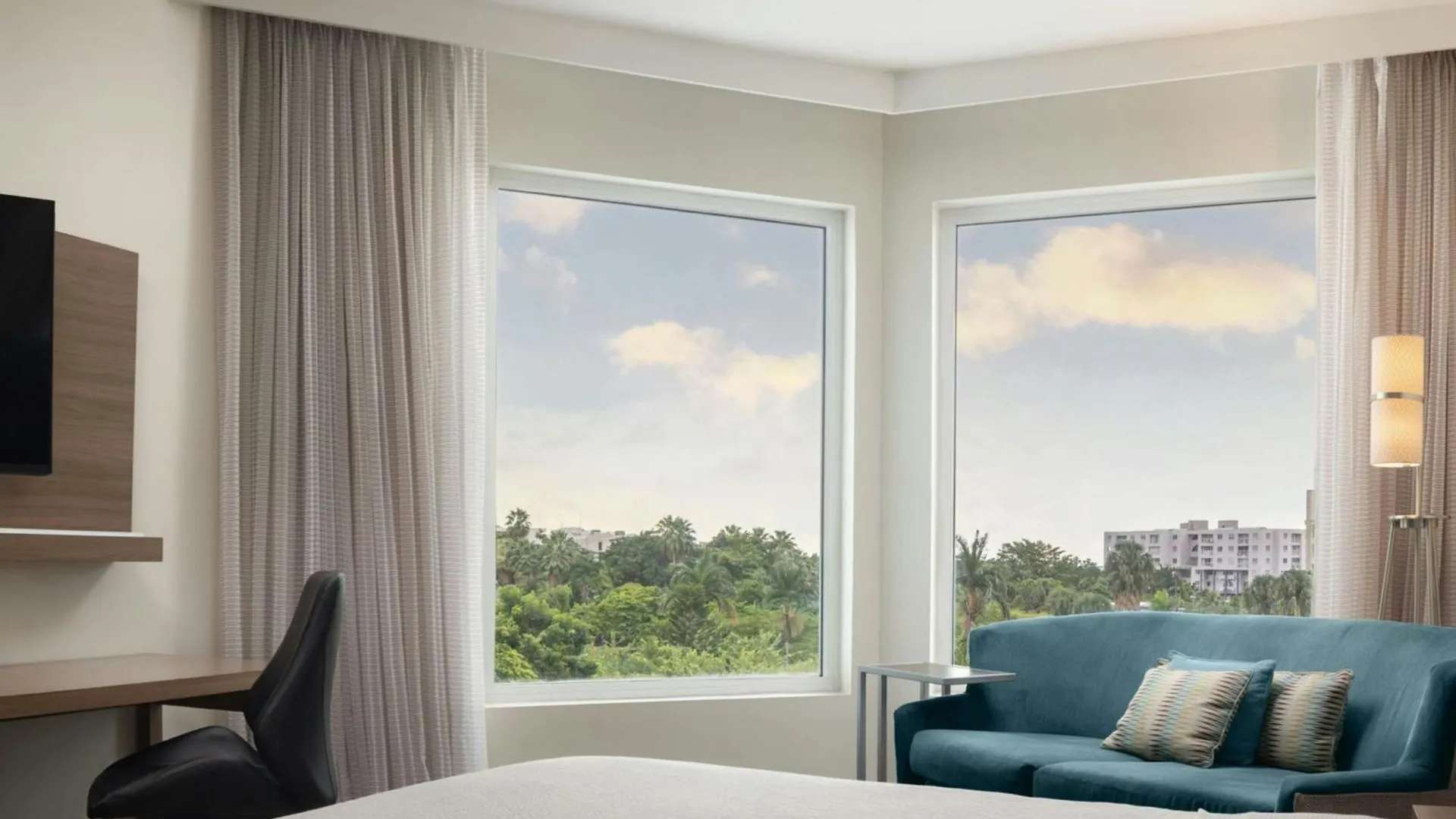 Courtyard By Marriott Kingston, Jamaica Hotel