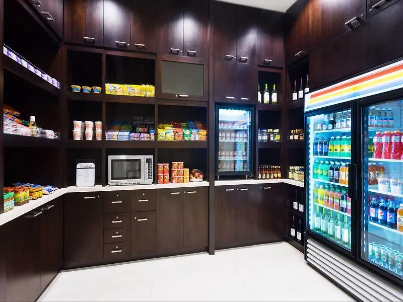 Courtyard By Marriott Kingston, Jamaica Hotel  Kingston